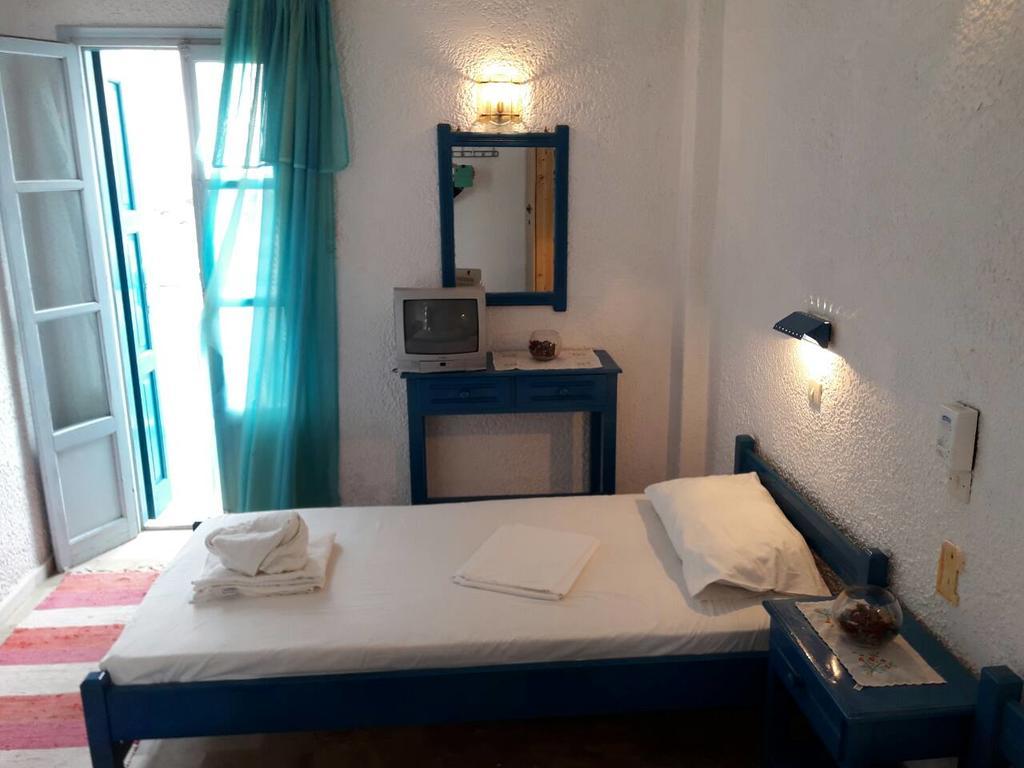 Hotel Kamari 2*